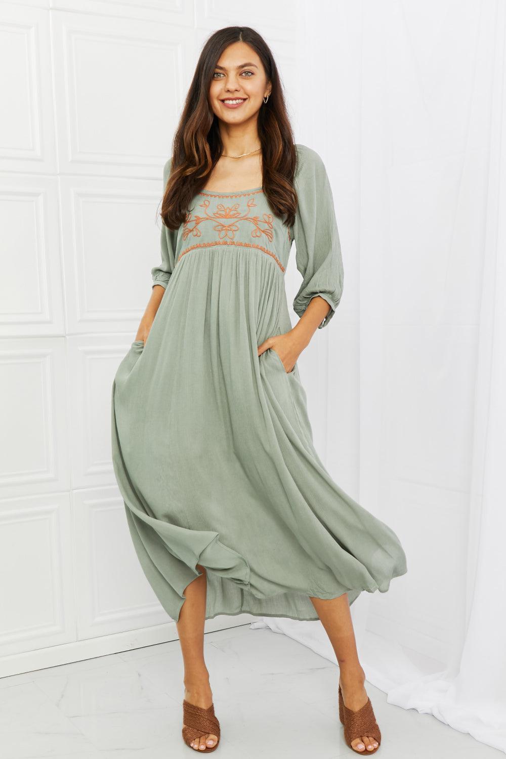 Lovely Day Midi Dress